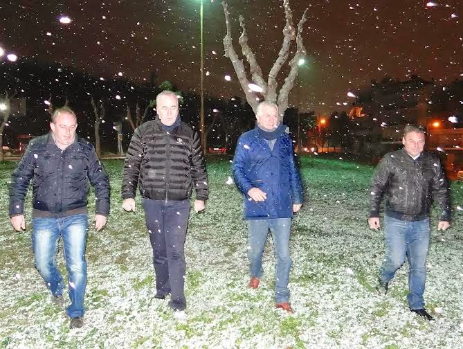 Σε επιφυλακή ο Δήμος Περιστερίου για τις χιονοπτώσεις - Φωτογραφία 1