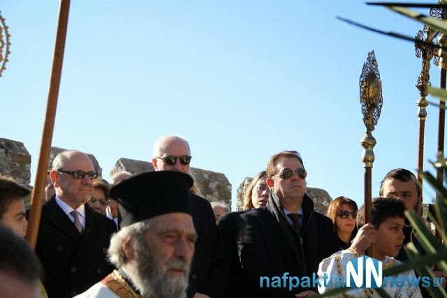 Με ιδιαίτερη λαμπρότητα γιορτάστηκαν και φέτος τα Άγια Θεοφάνεια στη Ναύπακτο [video + photos] - Φωτογραφία 8