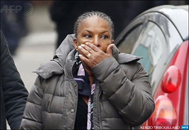 Δείτε την αντίδραση της υπουργού Δικαιοσύνης της Γαλλίας μετά την τρομοκρατική επίθεση [photo] - Φωτογραφία 2