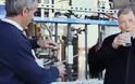 Ο Μπιλ Γκέιτς πίνει νερό από ανθρώπινα περιττώματα για να σώσει τον κόσμο [photos + video] - Φωτογραφία 4