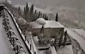 5825 - Μοναδικές φωτογραφίες του Ηλία Βουτσινά από την χιονισμένη Ι.Μ. Αγίου Παύλου - Φωτογραφία 22