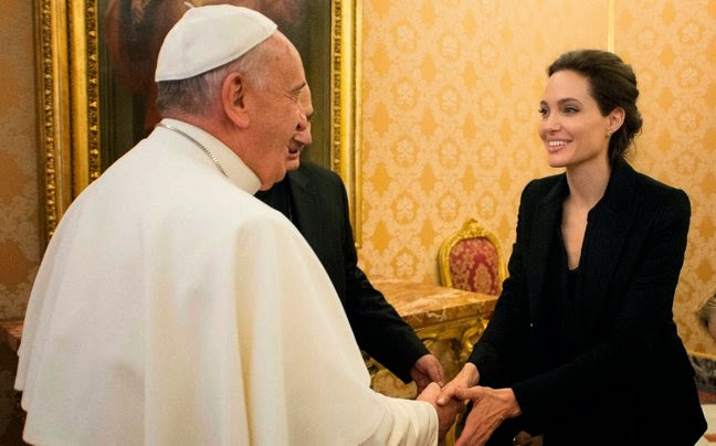 Συνάντηση της Αντζελίνα Τζολί με τον Πάπα - Φωτογραφία 1