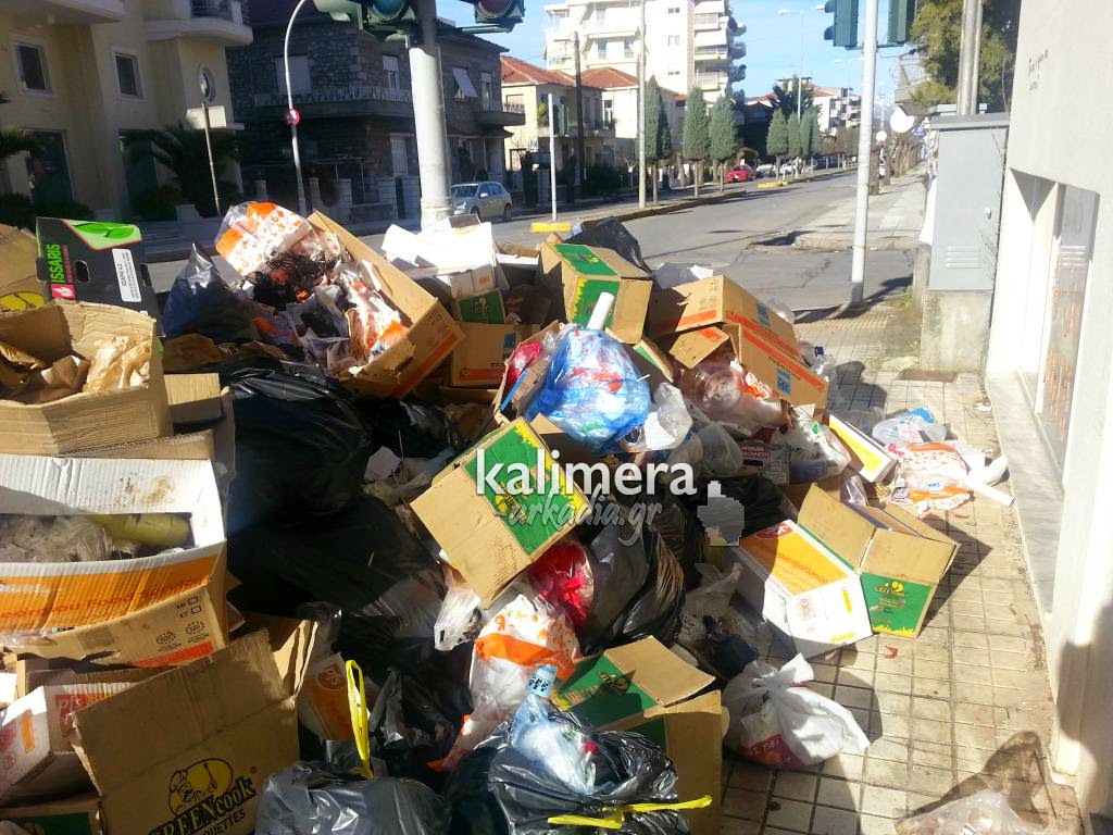 «Πνίγεται» ξανά στα σκουπίδια η Τρίπολη [photos] - Φωτογραφία 2