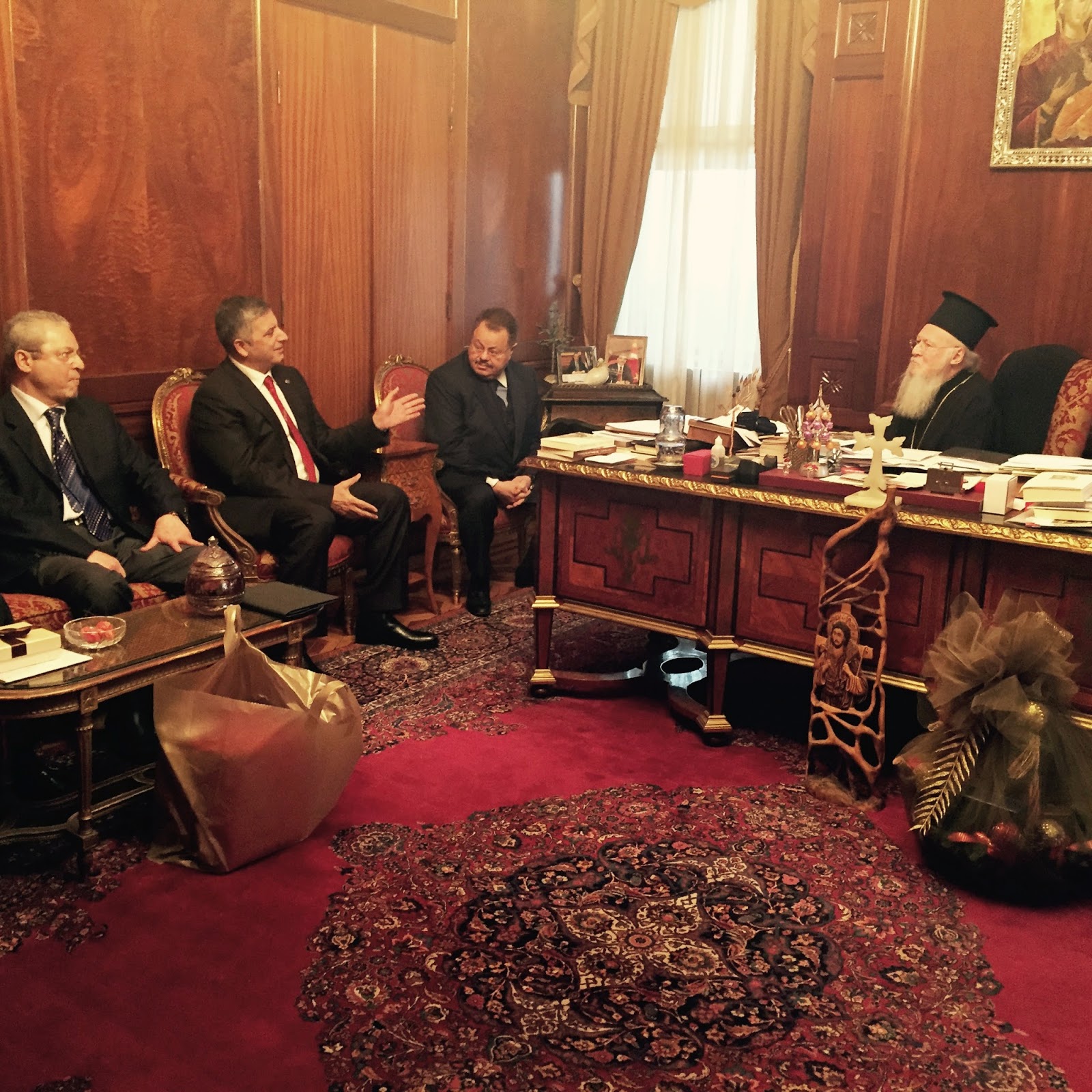 Επίσκεψη του προέδρου της ΚΕΔΕ και Δημάρχου Αμαρουσίου Γ.Πατούλη στο Οικουμενικό Πατριαρχείο Κωνσταντινουπόλεως στο Φανάρι - Φωτογραφία 3