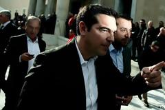 «ΕΝΑΣ ΑΝΑΝΕΩΤΗΣ ΤΗΣ ΕΛΛΑΔΑΣ;»