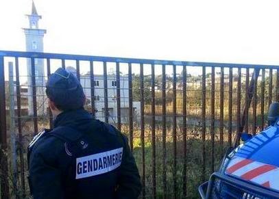 Νέα επίθεση σε μουσουλμανικό τέμενος στη Γαλλία - Φωτογραφία 1