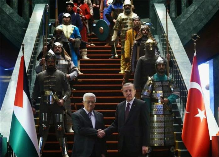 Κι όμως αυτή είναι η νέα προεδρική φρουρά του Ερντογάν! - Φωτογραφία 2