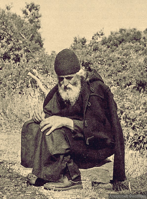 5849 - Μεγάλο φωτογραφικό αφιέρωμα στον Άγιο του λαού, τον Αγιορείτη Άγιο Παΐσιο - Φωτογραφία 16