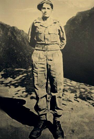 ΝΤΟΚΟΥΜΕΝΤΟ: Έτσι ήταν ο Άγιος Παΐσιος όταν ήταν φαντάρος στον ΕMΦΥΛΙΟ! [photo] - Φωτογραφία 2