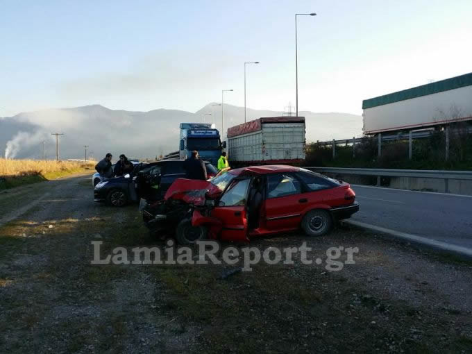 Θανατηφόρο τροχαίο μετά από σύγκρουση με νταλίκα! Το χρονικό ανατριχιάζει... [photos] - Φωτογραφία 2