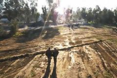 Πάτρα: Επιχείρηση καθαρισμού της παραλιακής ζώνης - Θα φυτευτούν δένδρα και θα μπουν παγκάκια