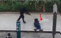 Κι όμως υπάρχει αίμα στο βίντεο της εκτέλεσης του Γάλλου αστυνομικού στο Παρίσι - Φωτογραφία 4