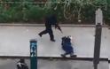Κι όμως υπάρχει αίμα στο βίντεο της εκτέλεσης του Γάλλου αστυνομικού στο Παρίσι - Φωτογραφία 8