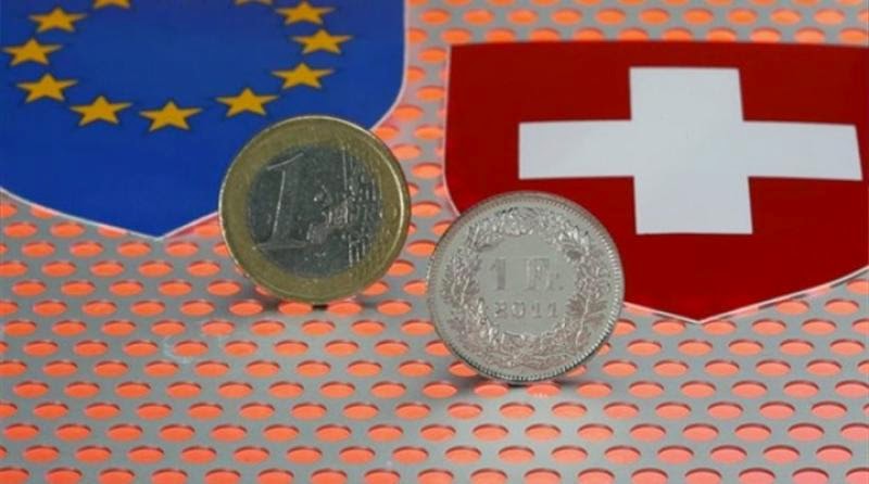 Την προστασία όσων έλαβαν δάνειο σε ελβετικό φράγκο ζητά η ΕΚΠΟΙΖΩ - Φωτογραφία 1