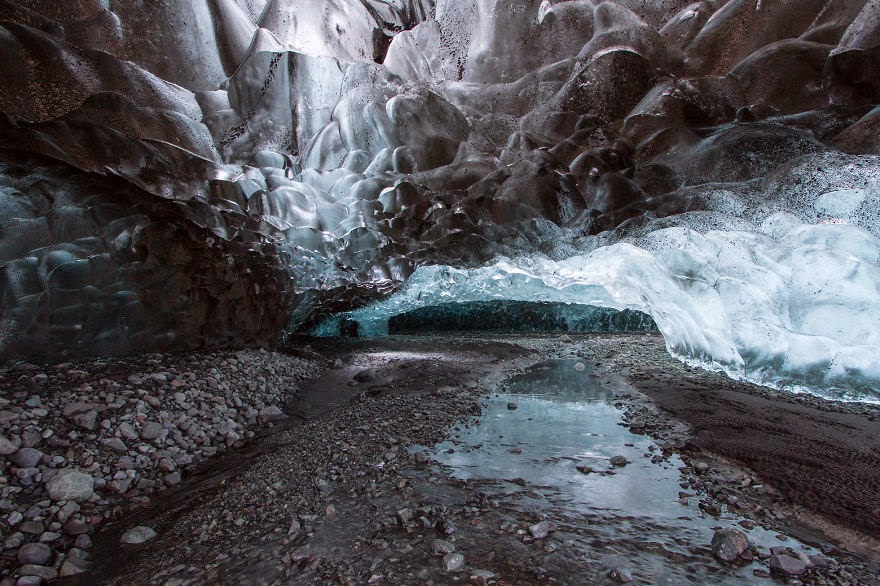 ΘΑ ΣΑΣ ΚΑΘΗΛΩΣΕΙ: Το ΥΠΕΡΟΧΟ σπήλαιο πάγων της Ισλανδίας [photos] - Φωτογραφία 14