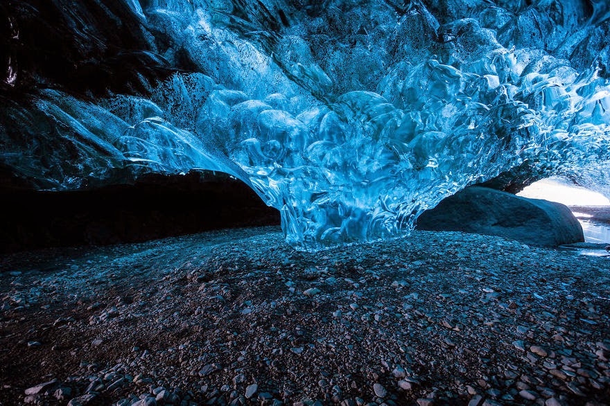 ΘΑ ΣΑΣ ΚΑΘΗΛΩΣΕΙ: Το ΥΠΕΡΟΧΟ σπήλαιο πάγων της Ισλανδίας [photos] - Φωτογραφία 6
