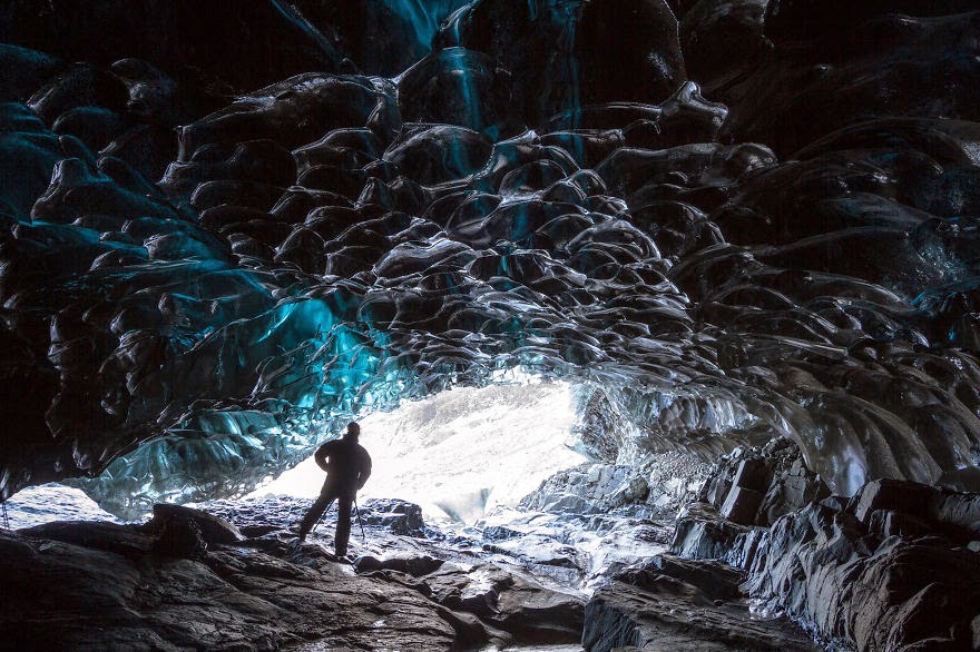 ΘΑ ΣΑΣ ΚΑΘΗΛΩΣΕΙ: Το ΥΠΕΡΟΧΟ σπήλαιο πάγων της Ισλανδίας [photos] - Φωτογραφία 9