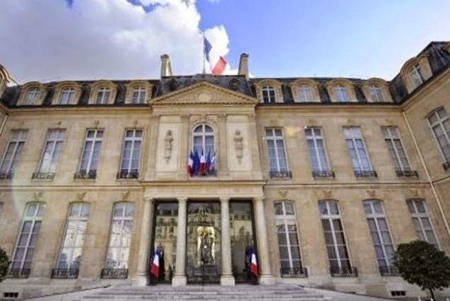 Παρίσι: Ύποπτο τηλεκατευθυνόμενο πέταξε πάνω από το Προεδρικό Μέγαρο των Ηλυσίων - Φωτογραφία 1