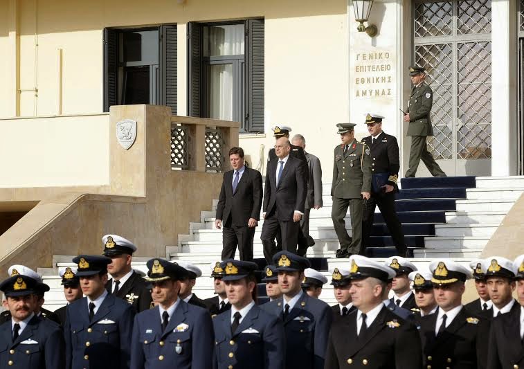 Παρασημοφόρηση πληρωμάτων Ε.Δ. και Λ.Σ. που συμμετείχαν στη διάσωση επιβαινόντων του Norman Atlantic - Φωτογραφία 3