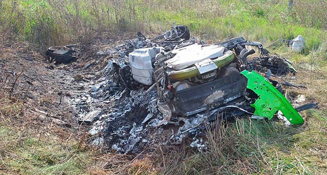 Βγήκαν ζωντανοί από ατύχημα με μια Lamborghini Aventador που έτρεχε με 320 χλμ/ώρα [video + photos] - Φωτογραφία 2
