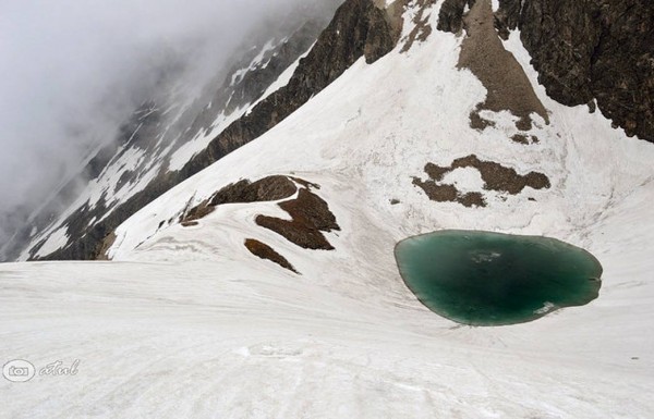 Μύθοι και αλήθειες! Το μυστήριο της «λίμνης με τους 200 σκελετούς» στα Ιμαλάια... [photos] - Φωτογραφία 2