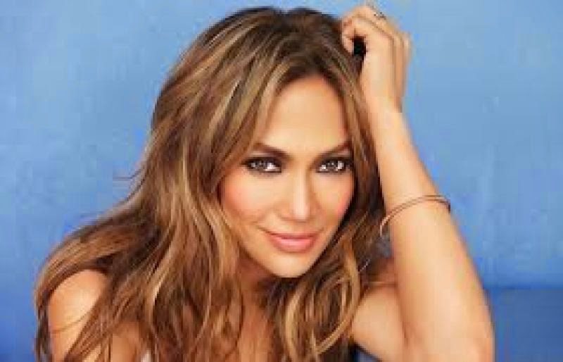 Έτσι θέλει τον άντρα η Jennifer Lopez - Φωτογραφία 1