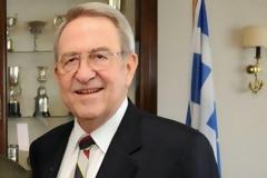 Μέχρι και την επιστροφή του τέως βασιλιά Κωνσταντίνου ζητούν! [photos]