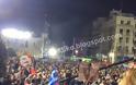 ΧΑΜΟΣ από κόσμο για να ακούσει τις δηλώσεις του Τσίπρα [photos] - Φωτογραφία 1