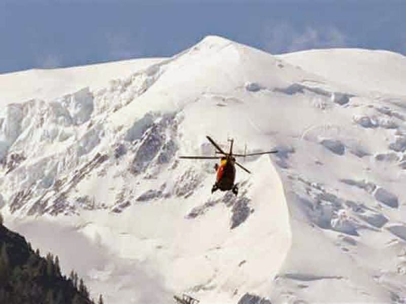 Χιονοστιβάδα σκότωσε έξι σκιέρ στις Άλπεις - Φωτογραφία 1