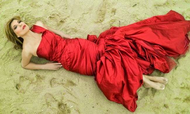 Σάρωσε η Κατερίνα Στανίση στην Ημαθία με την Τελεία - Φωτογραφία 1