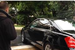 Ποιος έφτασε στο Μέγαρο Μαξίμου και ξάφνιασε τους πολιτικούς συντάκτες; [photos]