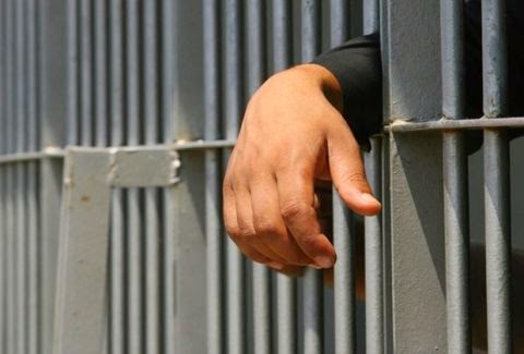 Συνελήφθη δραπέτης από τις φυλακές Νάουσας: Για ποιον πρόκειται; - Φωτογραφία 1
