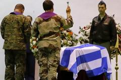 ΘΡΗΝΟΣ στην Ηλεία...για τον αδικοχαμένο σμηναγό Θανάση Ζάγκα! Σπαρακτικές εικόνες... [photos]