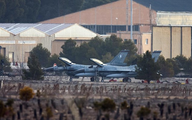 Γαλλία: Βλάβη υπέστη το ελληνικό F- 16, οι πιλότοι προσπάθησαν να εκτιναχθούν - Φωτογραφία 1