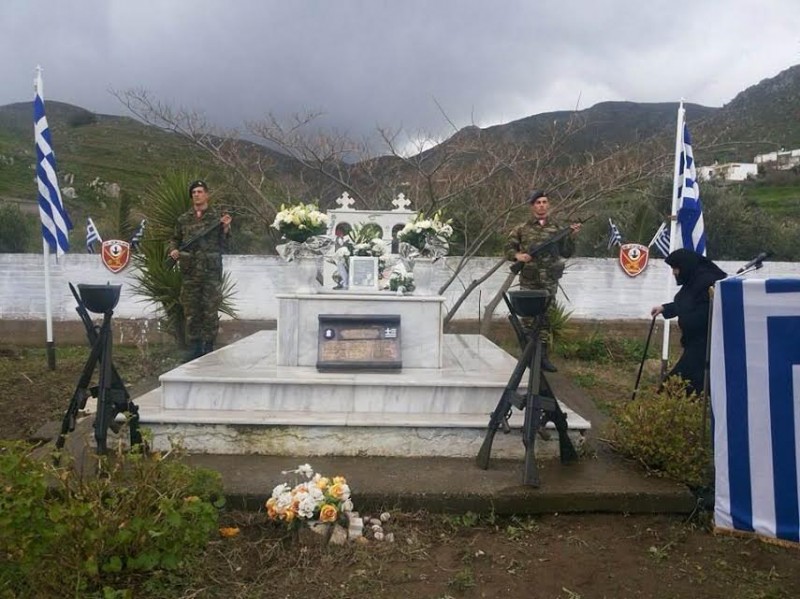 Το ΔΑΚΡΥ του Καμμένου και η υπόσχεση του για... [photos] - Φωτογραφία 3