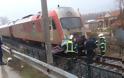 ΤΡΑΓΩΔΙΑ στο Σουφλί: Τρένο παρέσυρε αυτοκίνητο... [photos] - Φωτογραφία 2