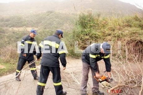 Ηλεία: Το βουνό κρέμεται πάνω από τα κεφάλια τους - Μεγάλες κατολισθήσεις - Δείτε φωτο - Φωτογραφία 2