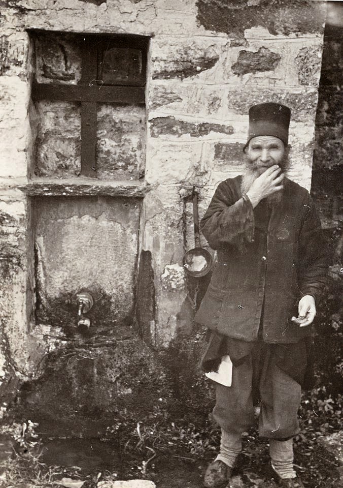 5967 - Φωτογραφίες του Αγίου Όρους από Γερμανικό κλιμάκιο επιστημόνων που αποπειράθηκε το 1941 να λεηλατήσει τους θησαυρούς του. - Φωτογραφία 32