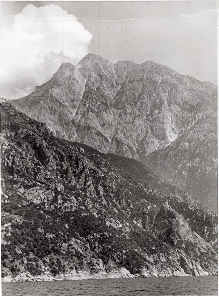5967 - Φωτογραφίες του Αγίου Όρους από Γερμανικό κλιμάκιο επιστημόνων που αποπειράθηκε το 1941 να λεηλατήσει τους θησαυρούς του. - Φωτογραφία 43