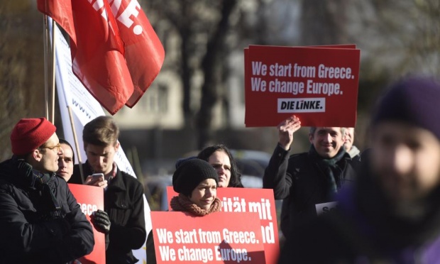 Μπράβο Υπουργέ! Δείτε πως υποδέχτηκαν οι Γερμανοί πολίτες τον Βαρουφάκη... [photos] - Φωτογραφία 2