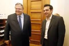 Ωχ το είδαμε και αυτό! Δείτε τη συνέβη όταν συναντήθηκαν Τσίπρας Βενιζέλος... [video]