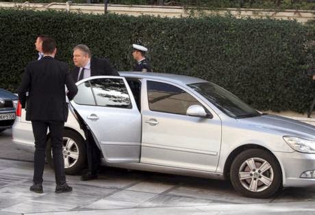Ο Βενιζέλος άφησε τη θωρακισμένη BMW και πήρε... Skoda - Φωτογραφία 1