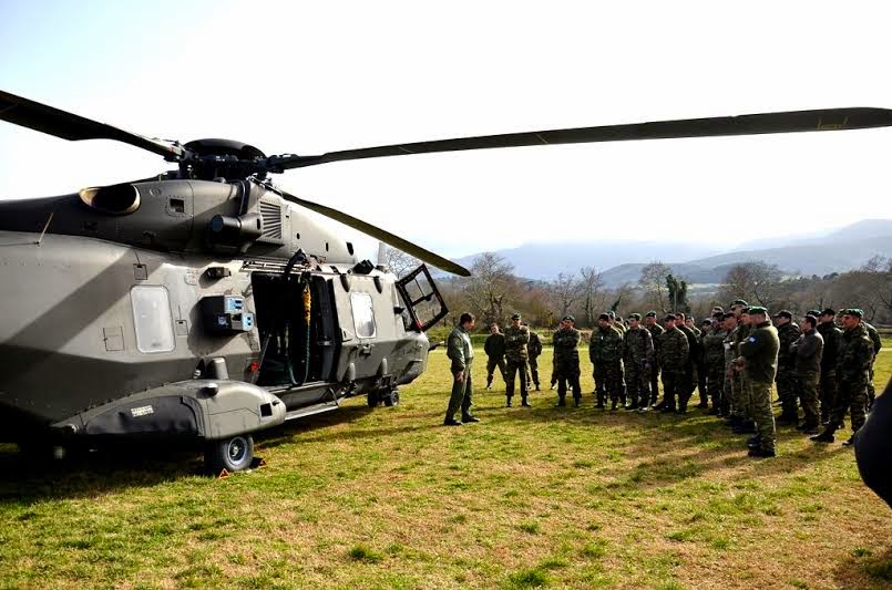 Συνεκπαίδευση Επαγγελματιών Οπλιτών Ειδικών Δυνάμεων με την Αεροπορία Στρατού - Φωτογραφία 2