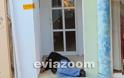 Χαλκίδα: Άστεγος κοιμάται σε είσοδο πολυκατοικίας - Θλιβερές εικόνες στην «καρδιά» της πόλης [photos] - Φωτογραφία 2