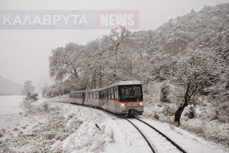 Καλάβρυτα: Θάφτηκαν στο χιόνι τα χωριά - Προβλήματα ηλεκτροδότησης λόγω της κακοκαιρίας - Κλειστά σήμερα τα σχολεία - Φωτογραφία 2