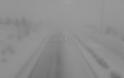 Δίπλωσε νταλίκα στην εθνική οδό - Μάχη με το χιονιά για να μείνει ο δρόμος ανοιχτός... - Φωτογραφία 3