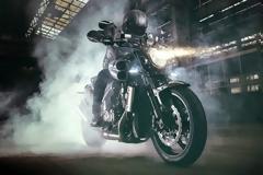 Εορταστική έκδοση του Yamaha VMAX Carbon