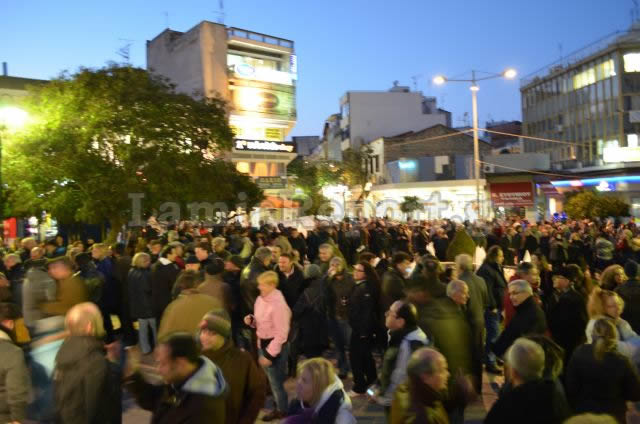 ΟΛΗ η Ελλάδα στους δρόμους: Δείτε τι γίνεται αυτή τη στιγμή στη Λαμία [photos] - Φωτογραφία 5