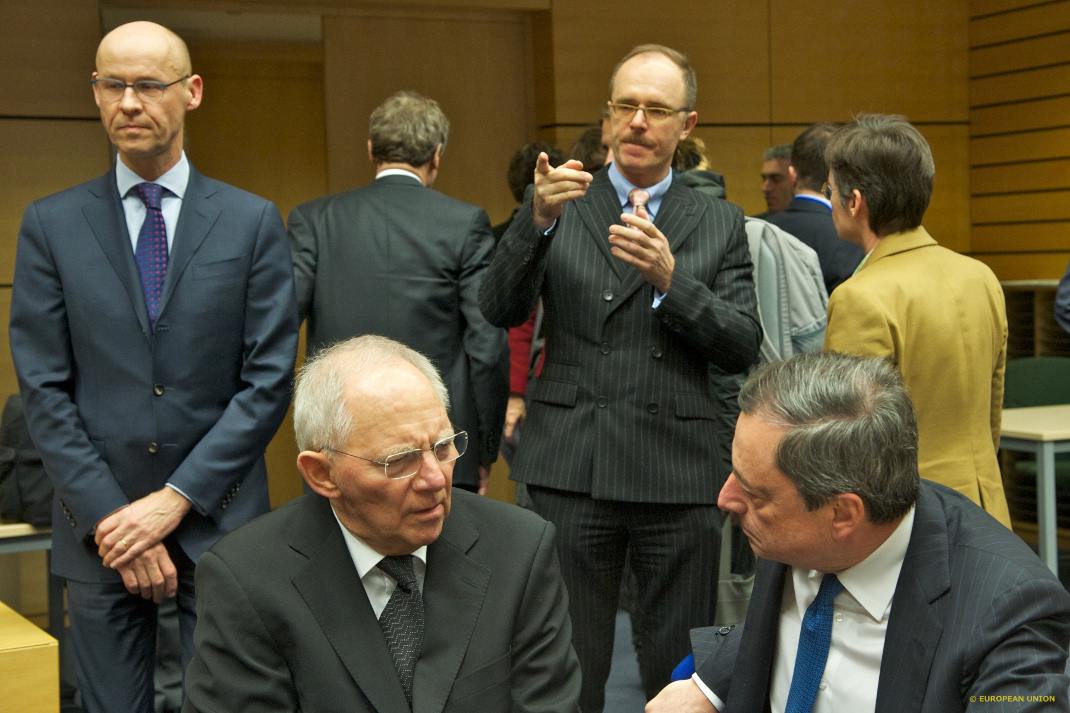 Το σύντομο Eurogroup εξελίχθηκε σε μαραθώνιο: ΠΙΕΖΟΥΝ την Ελλάδα να δεχτεί την παράταση! - Φωτογραφία 3