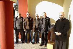 ΕΑΑΣ ΑΡΤΑΣ: ΠΡΟΣΦΟΡΑ ΒΟΗΘΕΙΑΣ ΣΕ ΑΝΑΞΙΟΠΑΘΟΥΝΤΕΣ ΚΑΙ ΠΛΗΜΜΥΡΟΠΑΘΕΙΣ